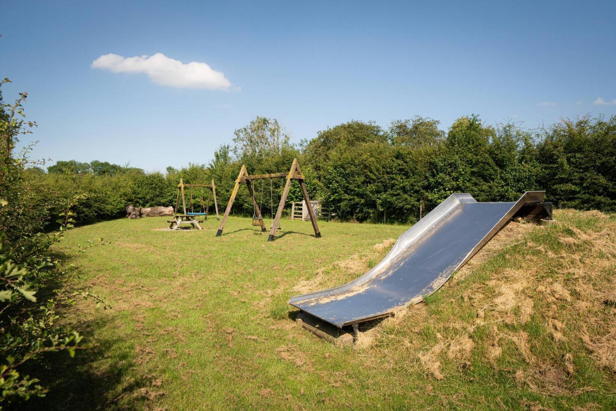 Sedgewell Barn By Wigwam Holidays Northallerton Bagian luar foto