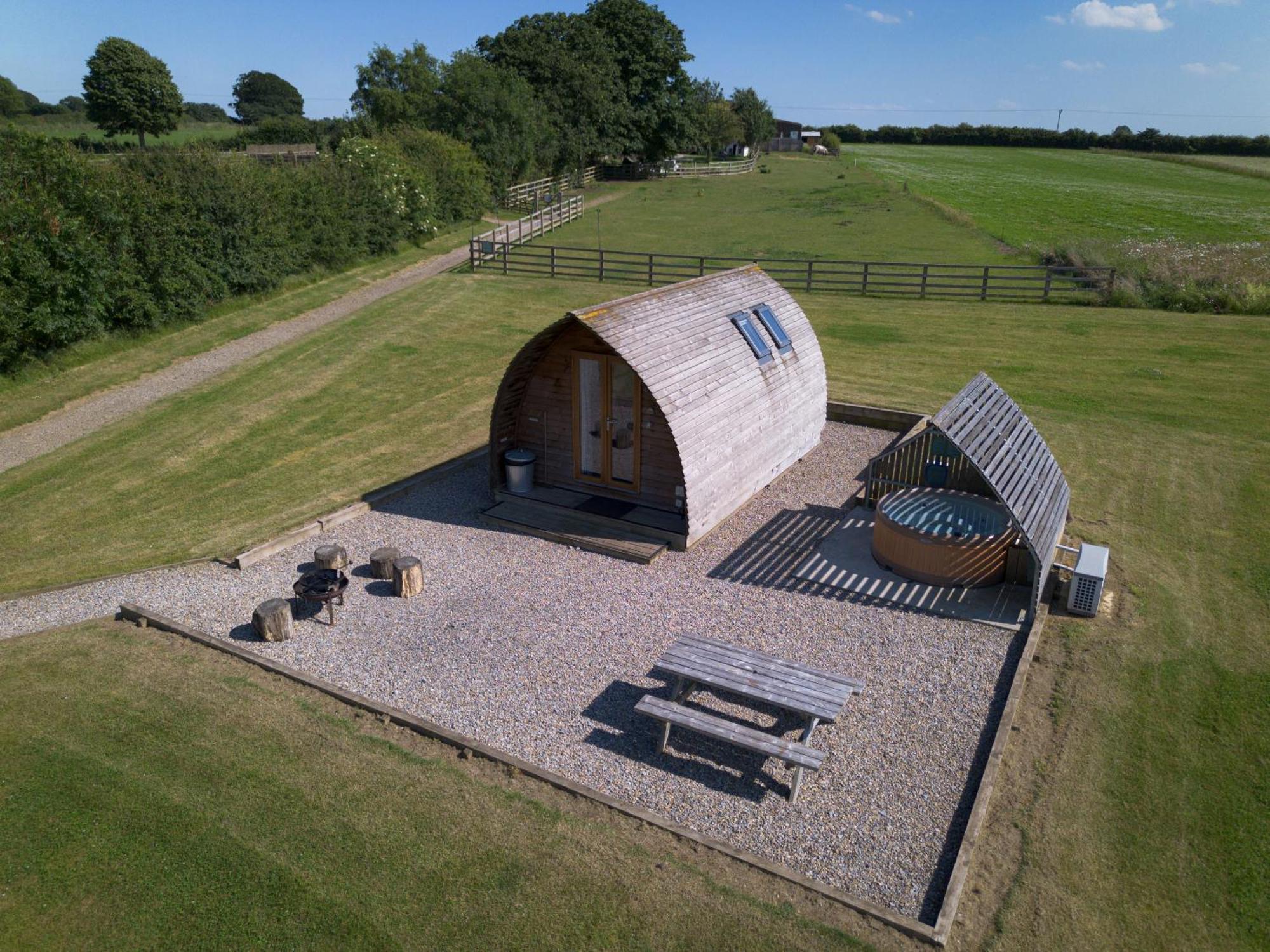 Sedgewell Barn By Wigwam Holidays Northallerton Bagian luar foto